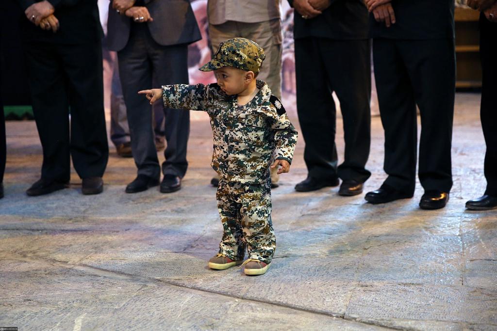 رهبر انقلاب,شهید حججی,تشییع پیکر شهید حججی,shabnamha.ir,شبنم همدان,afkl ih,شبنم ها