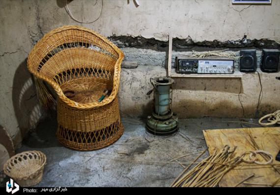 گزارش تصویری,سبدبافی,مروابافی,زنان روستایی,روستای ویست,خوانسار,shabnamha.ir,شبنم همدان,afkl ih,شبنم ها