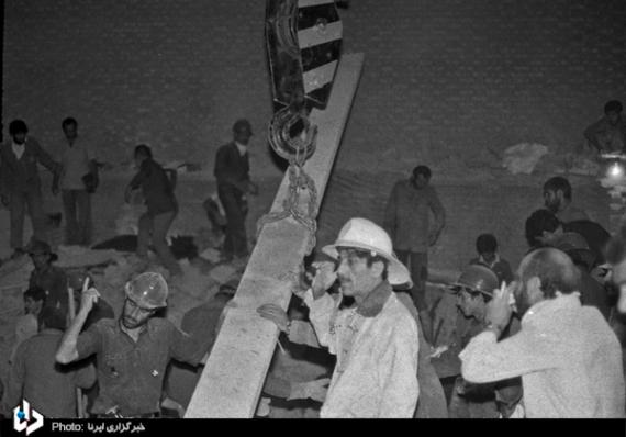  گزارش تصویری,شهدای هفتم تیر,هفت تیر 1360,انفجار بمب,shabnamha.ir,شبنم همدان,afkl ih,شبنم ها