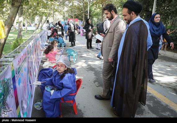 جشنواره نقاشی,طولانی ترین نقاشی کشور‌,اوقات فراغت,shabnamha.ir,شبنم همدان,afkl ih,شبنم ها