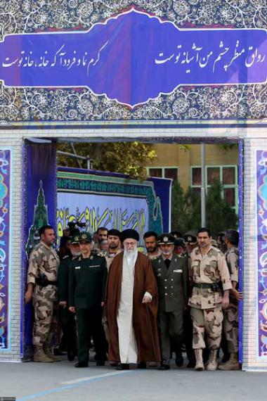 آیت الله خامنه ای,دانشگاه افسری,مراسم دانش آموختگی,shabnamha.ir,شبنم همدان,afkl ih,شبنم ها