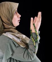 مادران باردار با دقت نظر روزه بگیرند/ کمین انواع بیماری‌ در کودکان در معرض سوء تغذیه